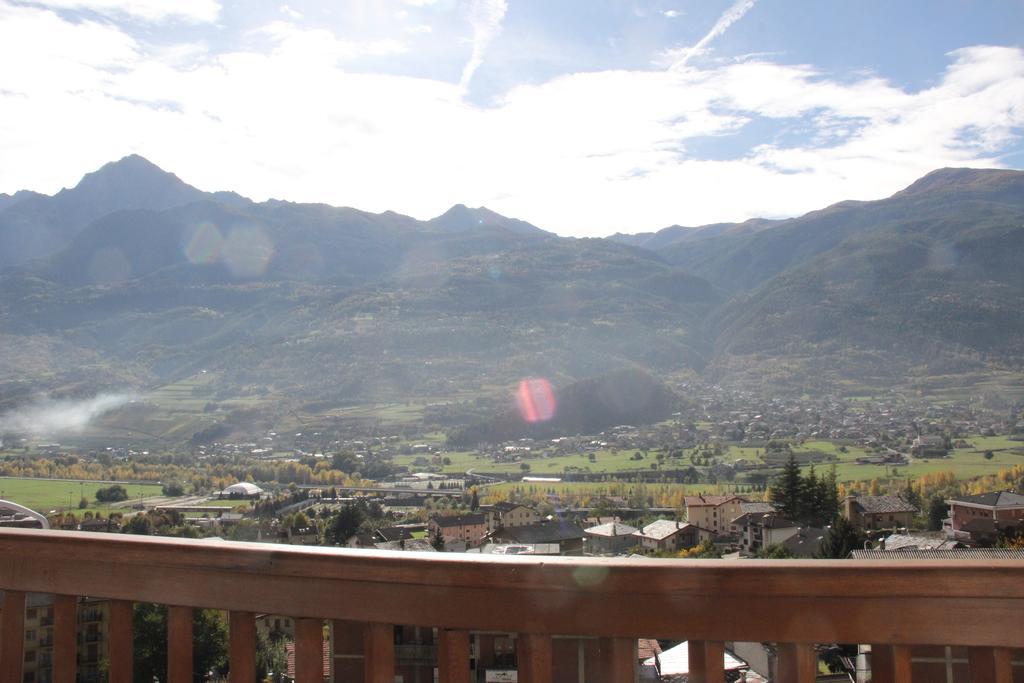 Mon Grenier Apartamento Aosta Exterior foto