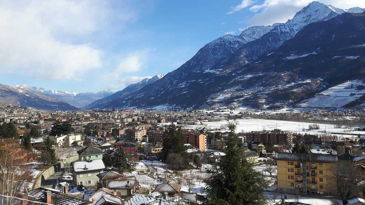 Mon Grenier Apartamento Aosta Exterior foto